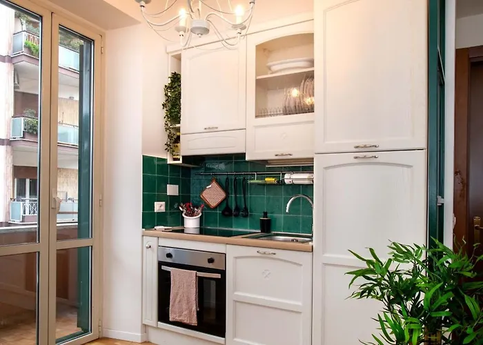 Apartamento Amaryllis Apartment, In The Heart Of Appio Latino Roma